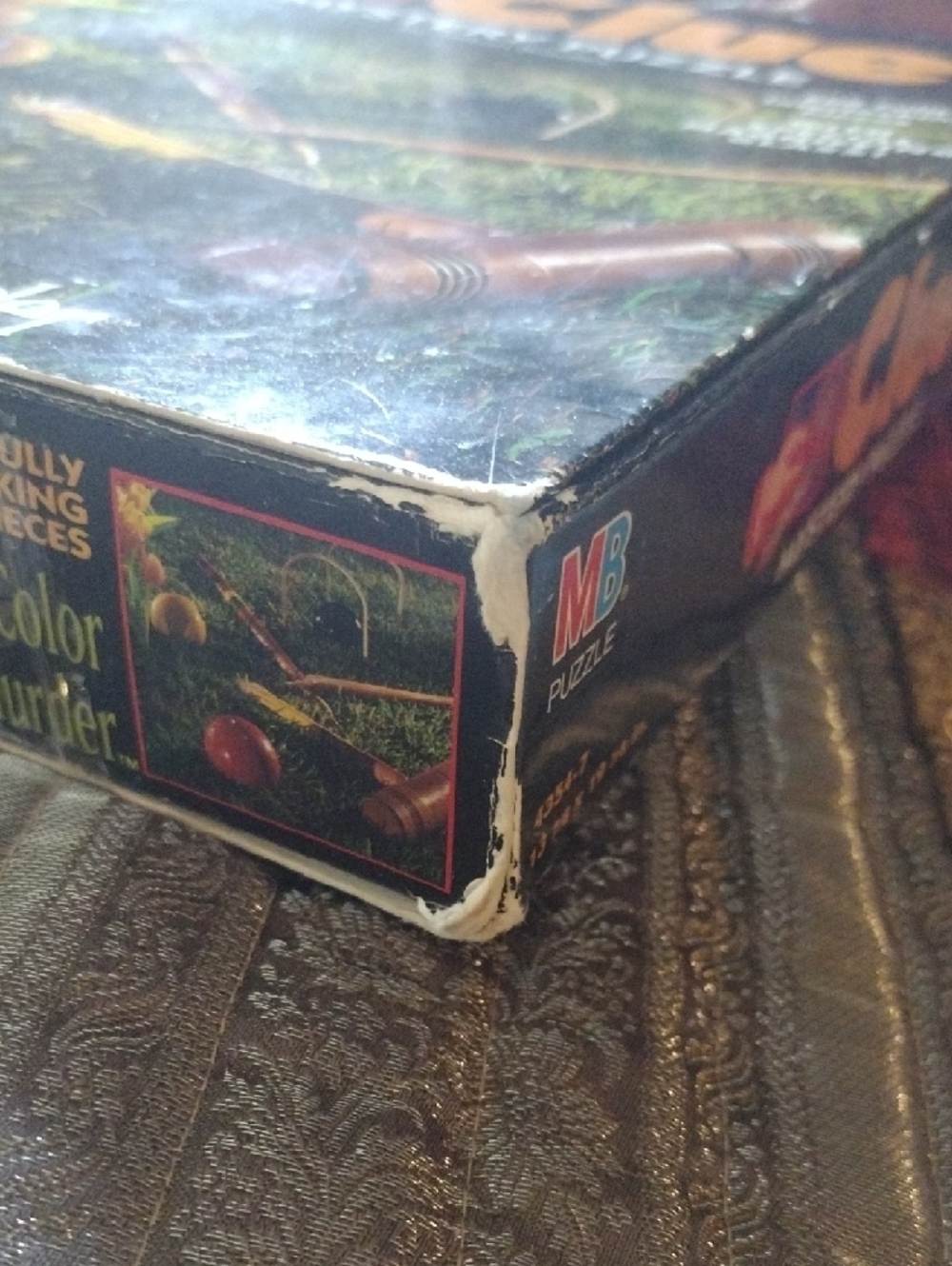 Clue Mystery Puzzle - The Color of Murder (Milton Bradley) - Picture 11 of 16